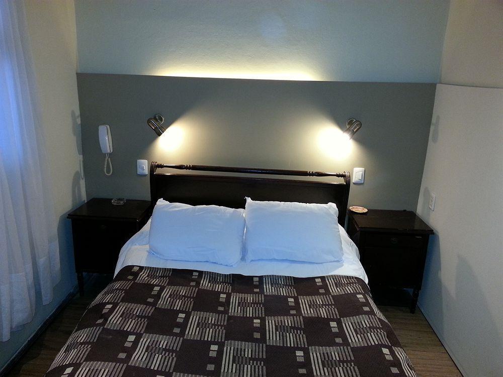 New Arapey Hotel 몬테비데오 외부 사진